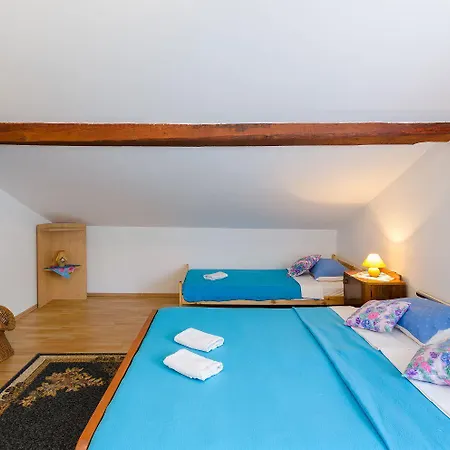 Vintage Nur 490 Meter Zum Mit Meerblick, Grillbereich, Klima * Dramalj